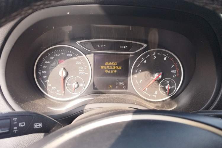 Used Mercedes-Benz B-Class 2015 B 200 Fashion Model Instrument Cluster