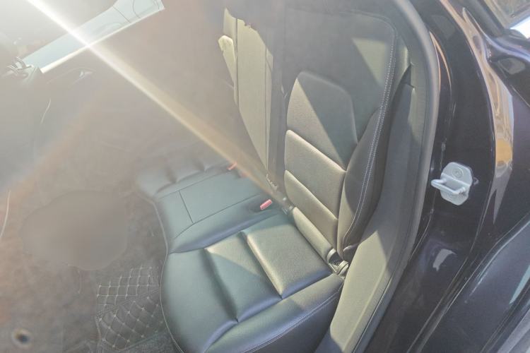 Used Mercedes-Benz B-Class 2015 B 200 Fashion Model Left Rear Seat