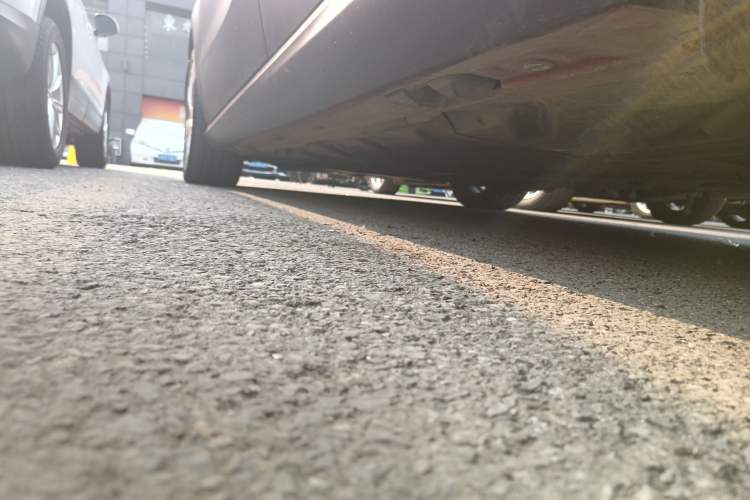 Used Mercedes-Benz B-Class 2015 B 200 Fashion Model Left Side Sill