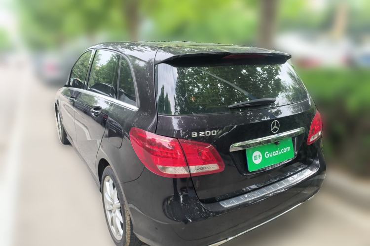 Used Mercedes-Benz B-Class 2015 B 200 Sport Edition Rear Left 45 Deg