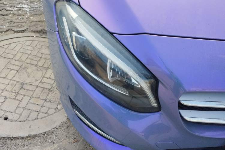Used Mercedes-Benz B-Class 2015 B 200 Fashion Model Right Front Headlight