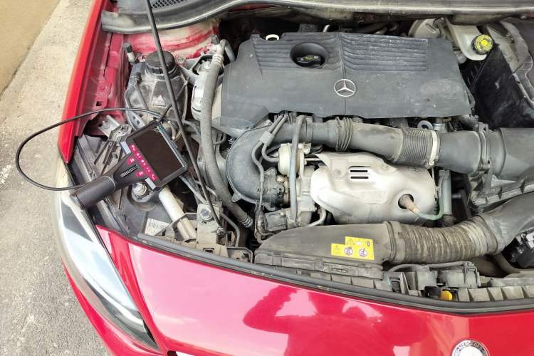Used Mercedes-Benz B-Class 2015 B 200 Sport Edition Engine Bay Right