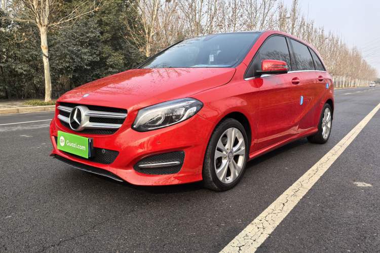 Used Mercedes-Benz B-Class 2015 B 200 Fashion Model Exterior 2