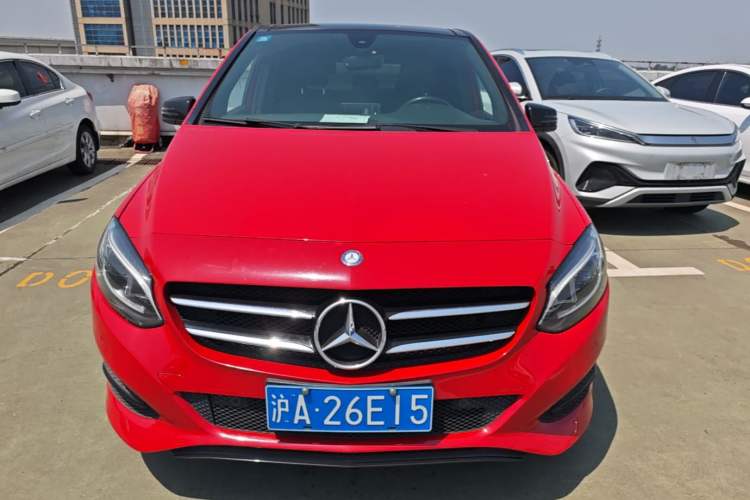 Used Mercedes-Benz B-Class 2015 B 200 Luxury Model Front