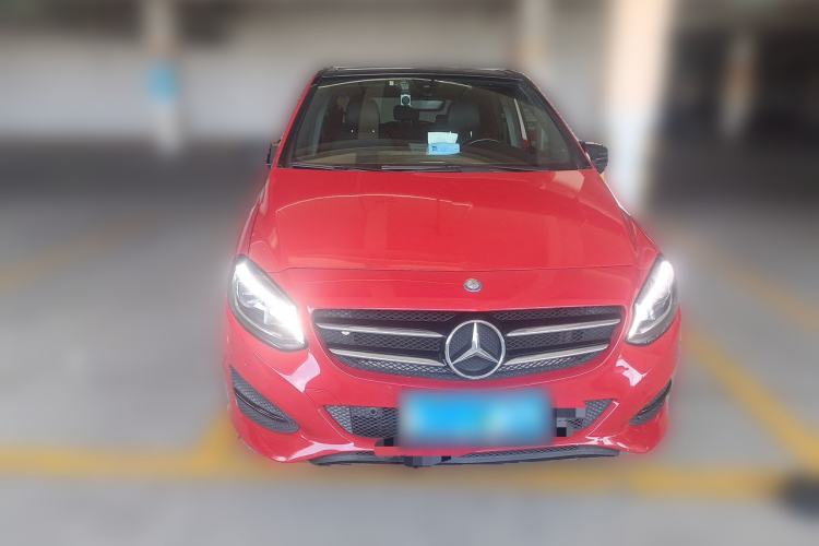 Used Mercedes-Benz B-Class 2015 B 200 Luxury Model Front