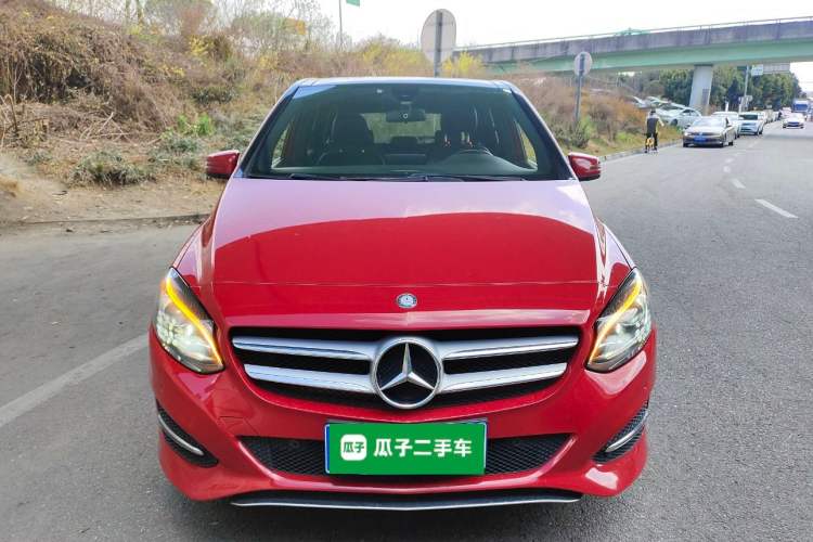 Used Mercedes-Benz B-Class 2015 B 200 Fashion Model Front