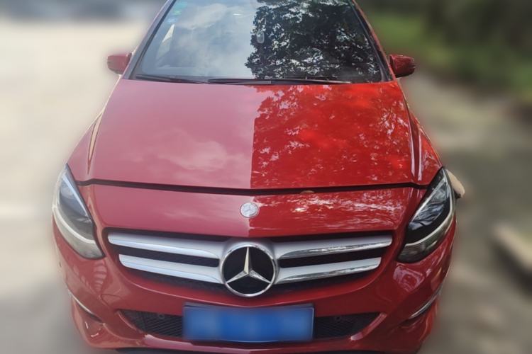 Used Mercedes-Benz B-Class 2015 B 200 Sport Edition Front