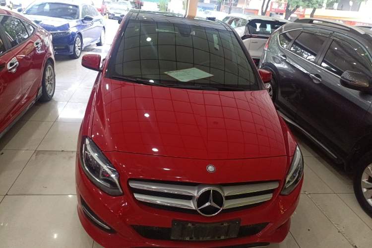 Used Mercedes-Benz B-Class 2015 B 200 Fashion Model Front