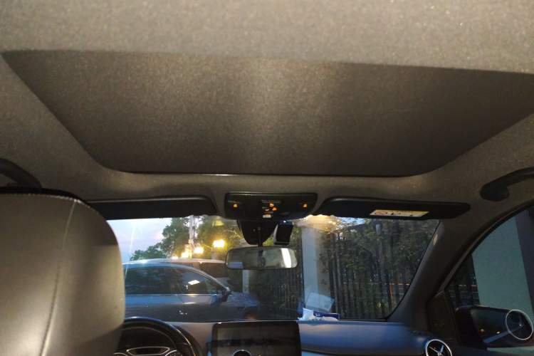 Used Mercedes-Benz B-Class 2015 B 200 Fashion Model Headliner