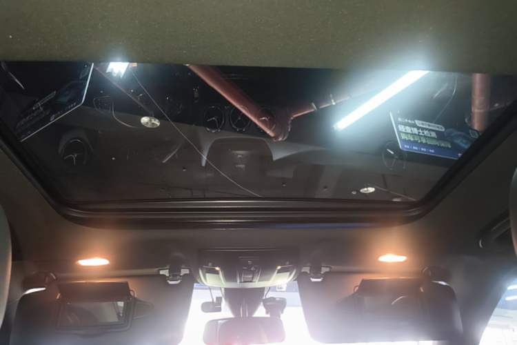 Used Mercedes-Benz B-Class 2015 B 200 Fashion Model Headliner