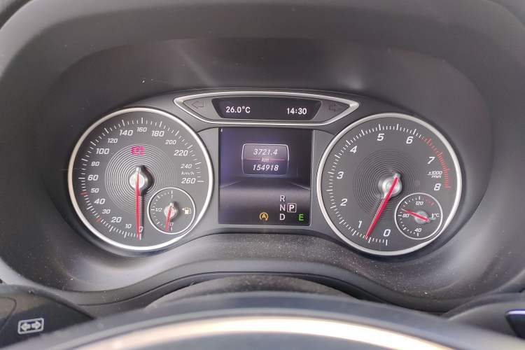 Used Mercedes-Benz B-Class 2015 B 200 Fashion Model Instrument Cluster