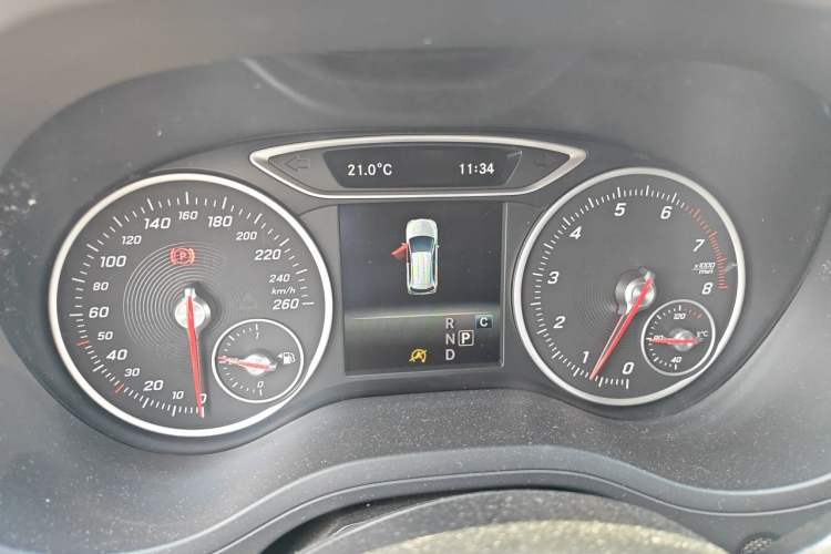 Used Mercedes-Benz B-Class 2015 B 200 Fashion Model Instrument Cluster