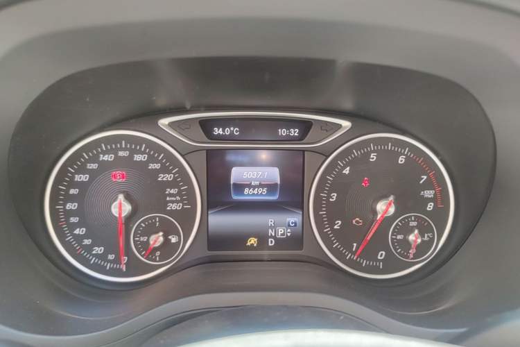 Used Mercedes-Benz B-Class 2015 B 200 Fashion Model Instrument Cluster