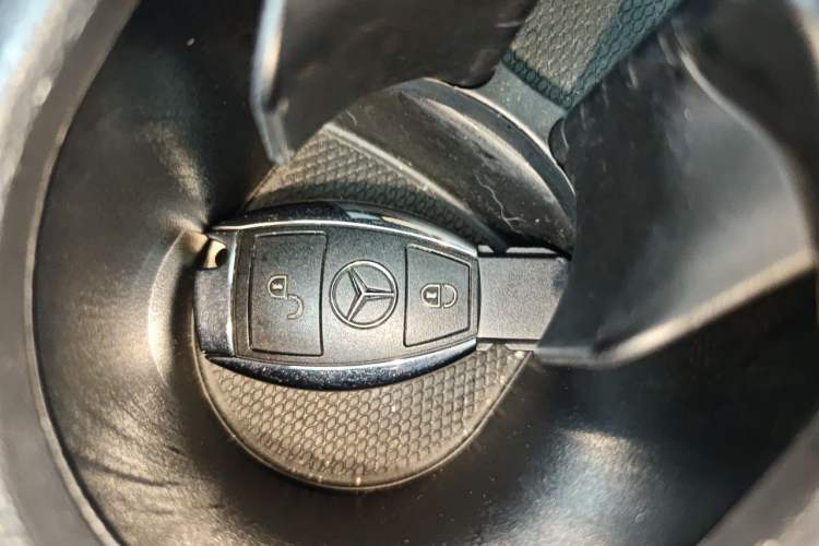 Used Mercedes-Benz B-Class 2015 B 200 Sport Edition Interior 1