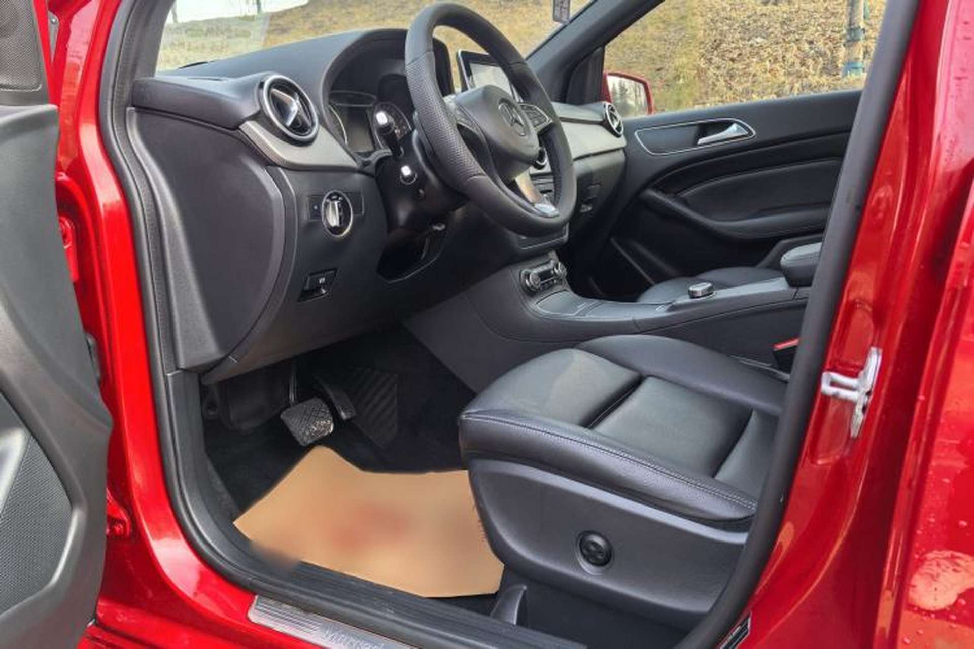 Used Mercedes-Benz B-Class 2015 B 200 Fashion Model Interior 2