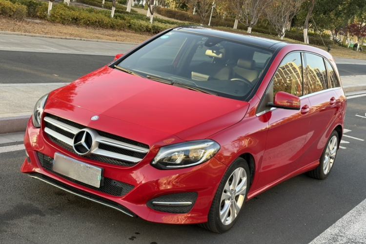 Used Mercedes-Benz B-Class 2015 B 200 Fashion Model Guazi used car, China used car export, Used car for sale, Used  cars, Cheapest cars for sale