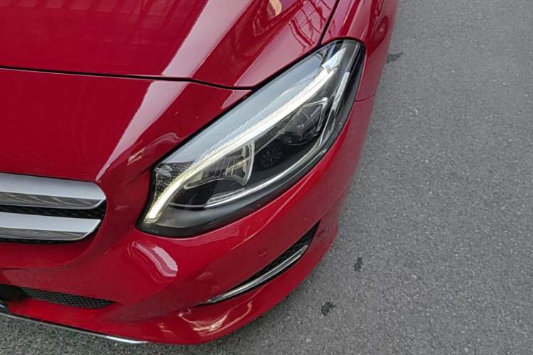 Used Mercedes-Benz B-Class 2015 B 200 Fashion Model Left Front Headlight