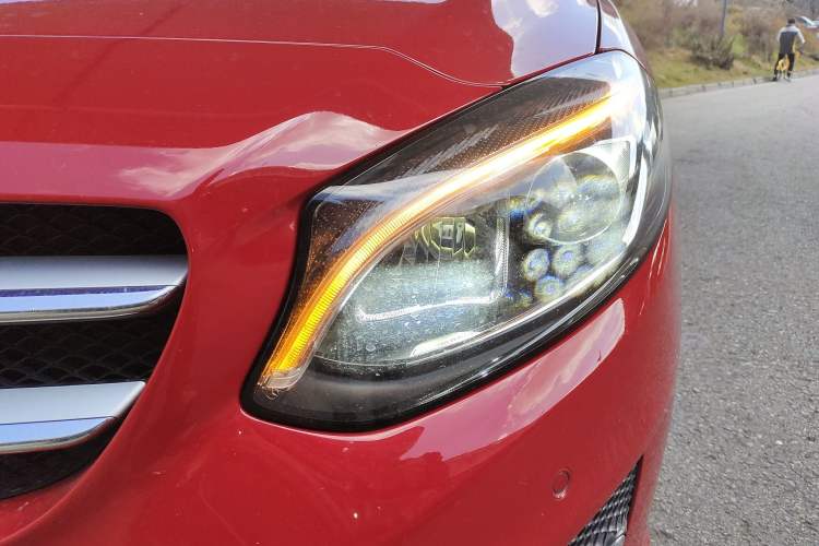 Used Mercedes-Benz B-Class 2015 B 200 Fashion Model Left Front Headlight