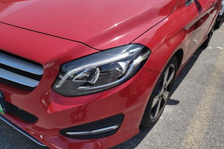 Used Mercedes-Benz B-Class 2015 B 200 Fashion Model Left Front Headlight