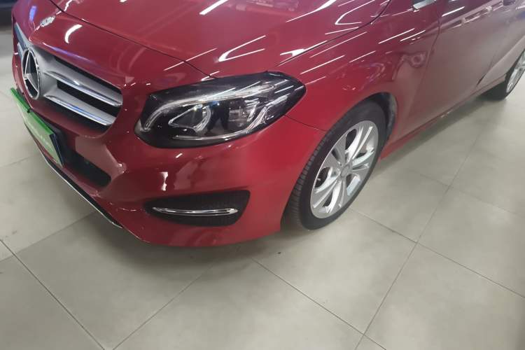 Used Mercedes-Benz B-Class 2015 B 200 Fashion Model Left Front Headlight