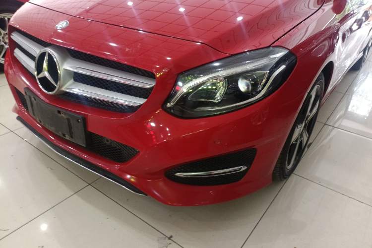 Used Mercedes-Benz B-Class 2015 B 200 Fashion Model Left Front Headlight