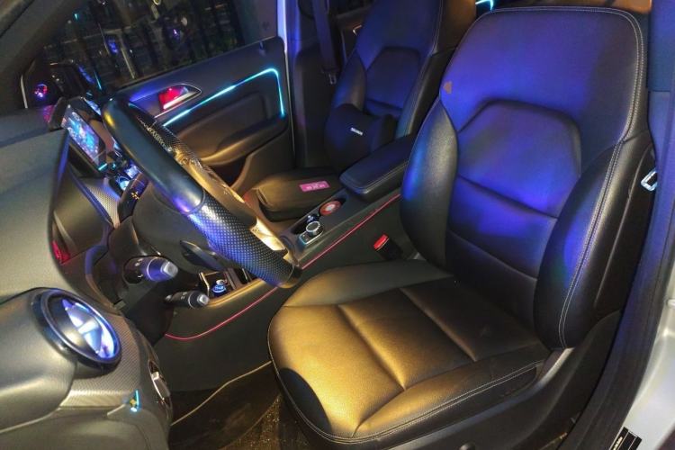 Used Mercedes-Benz B-Class 2015 B 200 Fashion Model Left Front Seat