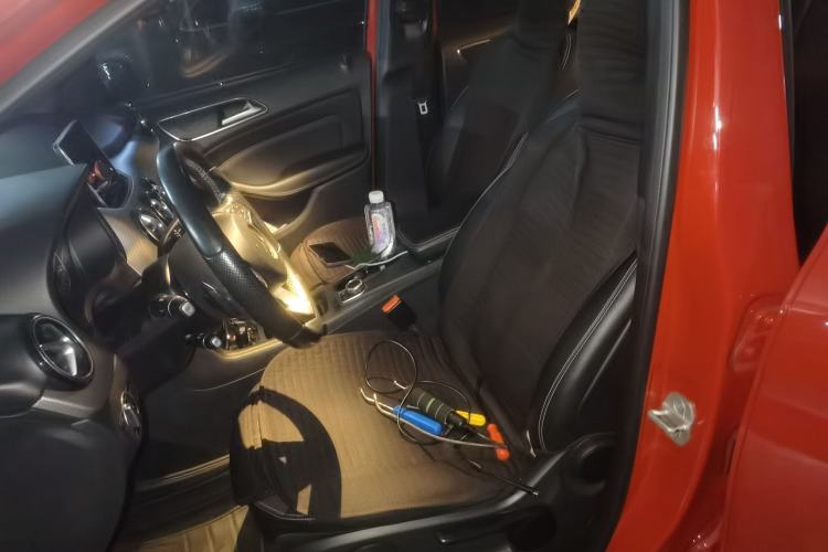 Used Mercedes-Benz B-Class 2015 B 200 Sport Edition Left Front Seat