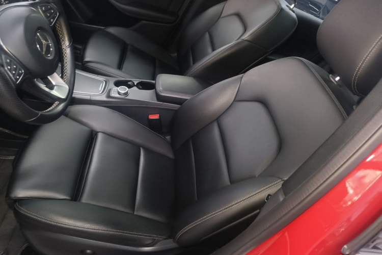 Used Mercedes-Benz B-Class 2015 B 200 Fashion Model Left Front Seat