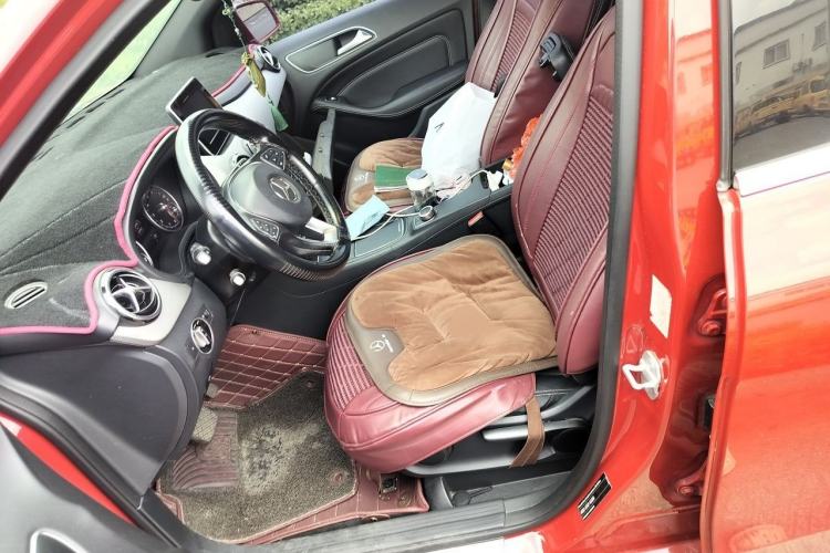 Used Mercedes-Benz B-Class 2015 B 200 Sport Edition Left Front Seat