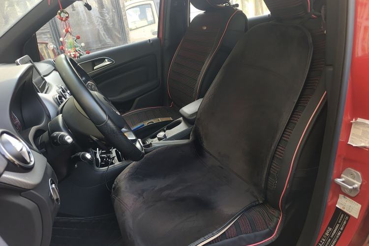 Used Mercedes-Benz B-Class 2015 B 200 Fashion Model Left Front Seat