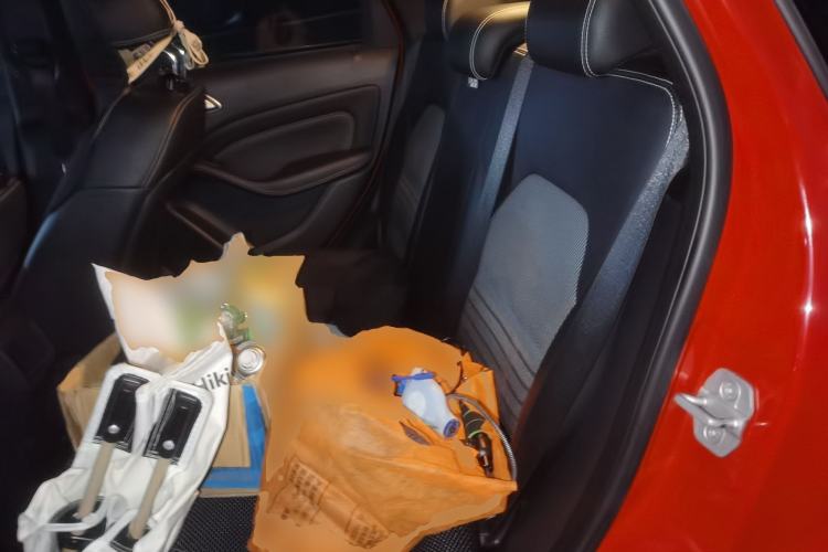 Used Mercedes-Benz B-Class 2015 B 200 Sport Edition Left Rear Seat