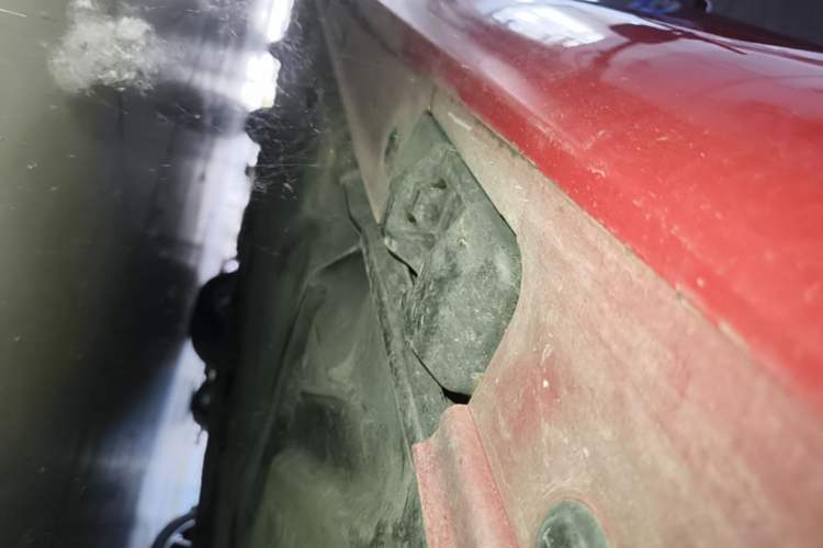 Used Mercedes-Benz B-Class 2015 B 200 Fashion Model Left Side Sill