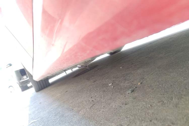 Used Mercedes-Benz B-Class 2015 B 200 Fashion Model Left Side Sill