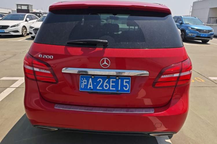 Used Mercedes-Benz B-Class 2015 B 200 Luxury Model Rear