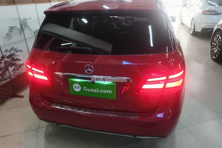 Used Mercedes-Benz B-Class 2015 B 200 Fashion Model Rear