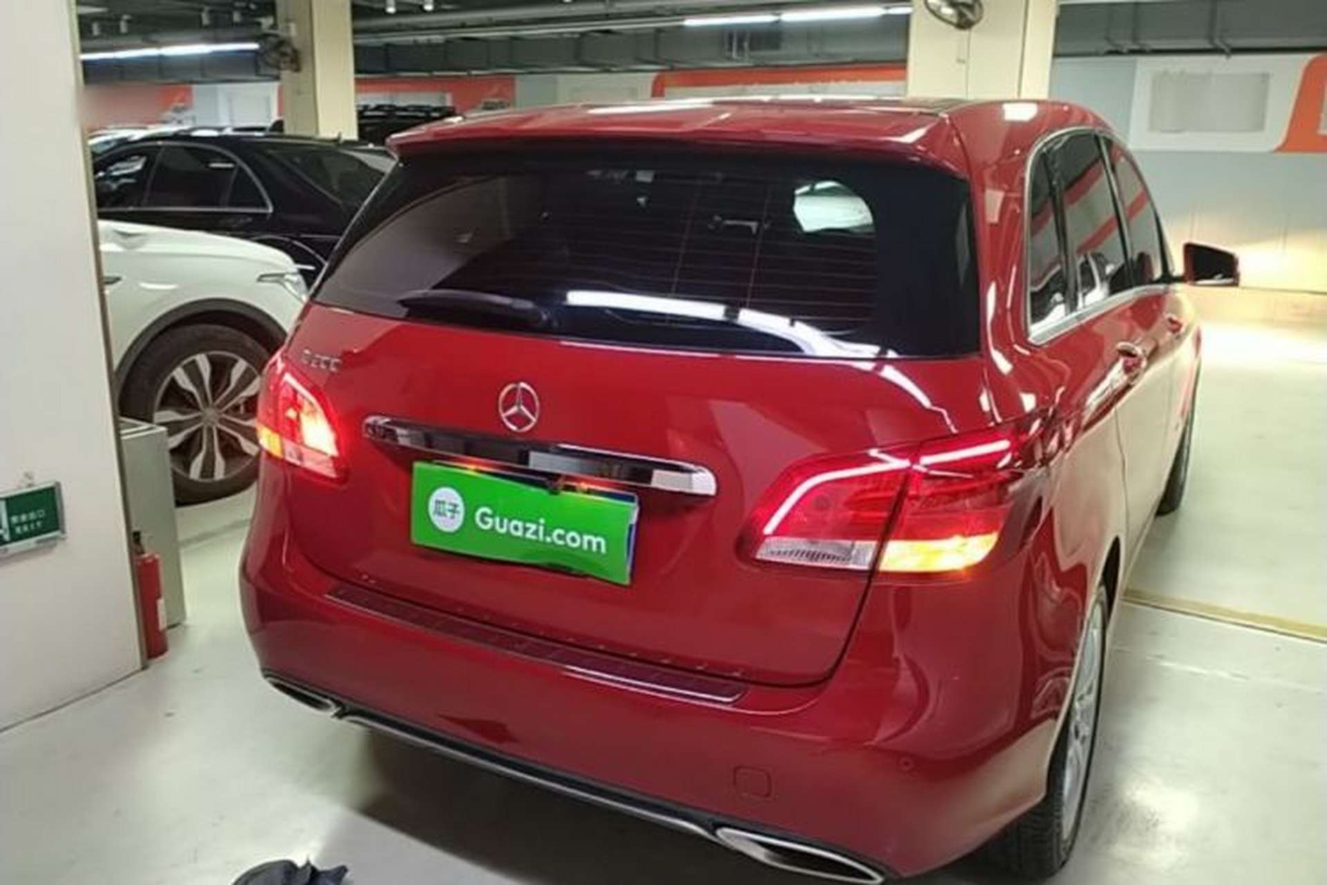 Used Mercedes-Benz B-Class 2015 B 200 Sport Edition Rear Right 45 Deg