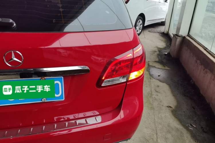 Used Mercedes-Benz B-Class 2015 B 200 Sport Edition Right Rear Taillight
