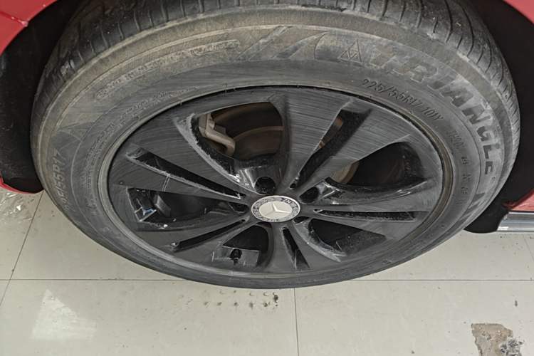 Used Mercedes-Benz B-Class 2015 B 200 Fashion Model Right Rear Wheel Hub