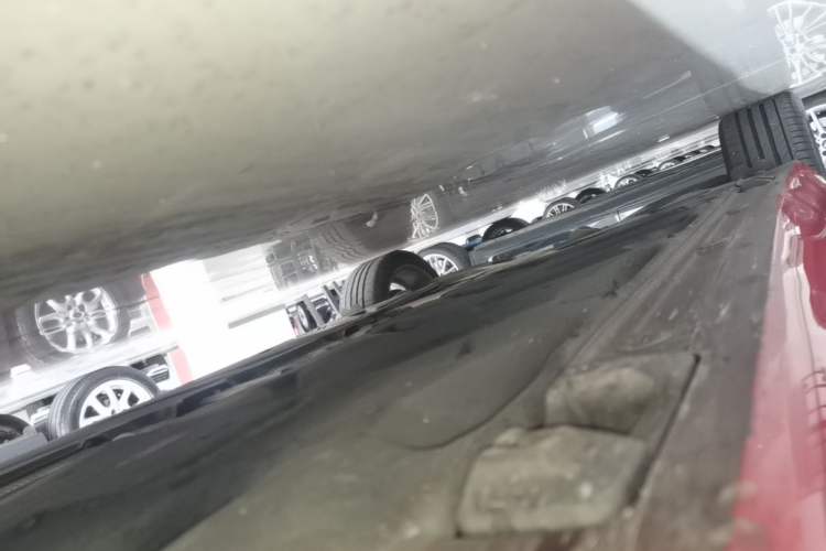 Used Mercedes-Benz B-Class 2015 B 200 Fashion Model Right Side Sill