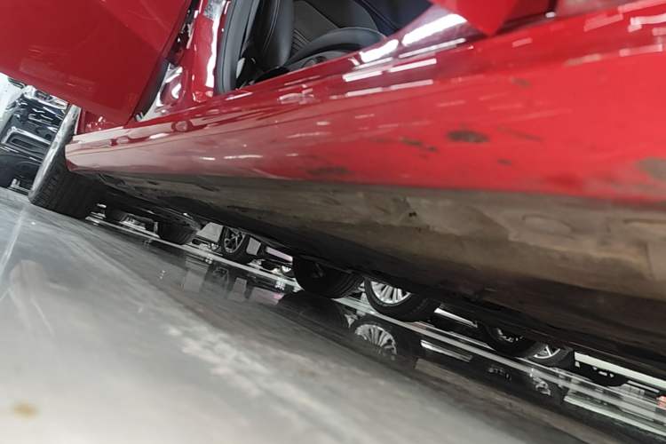 Used Mercedes-Benz B-Class 2015 B 200 Sport Edition Right Side Sill