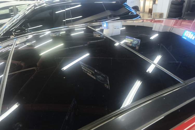 Used Mercedes-Benz B-Class 2015 B 200 Fashion Model Roof