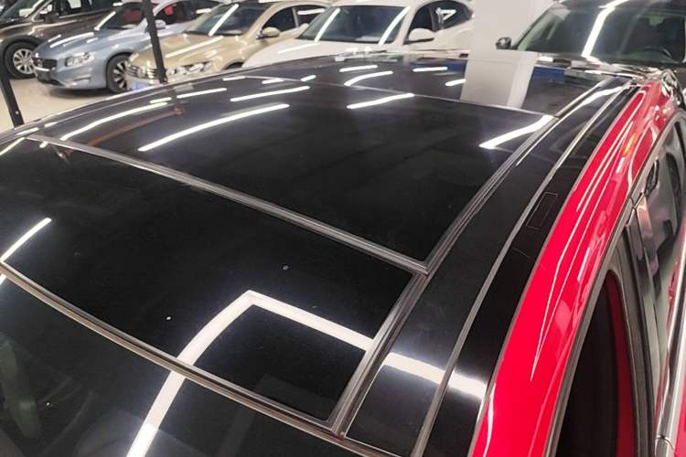 Used Mercedes-Benz B-Class 2015 B 200 Sport Edition Roof