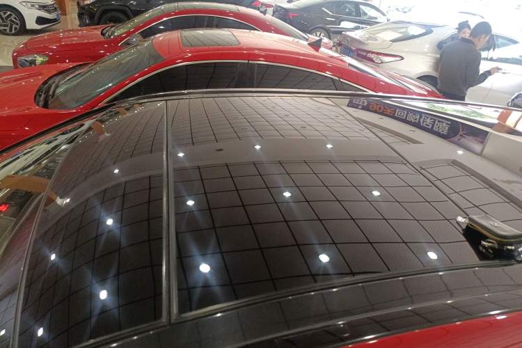 Used Mercedes-Benz B-Class 2015 B 200 Fashion Model Roof