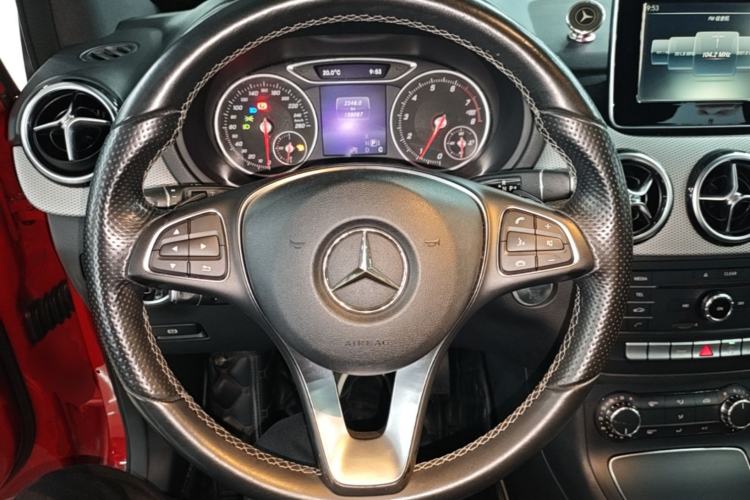 Used Mercedes-Benz B-Class 2015 B 200 Sport Edition Steering Wheel