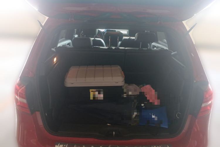 Used Mercedes-Benz B-Class 2015 B 200 Luxury Model Trunk