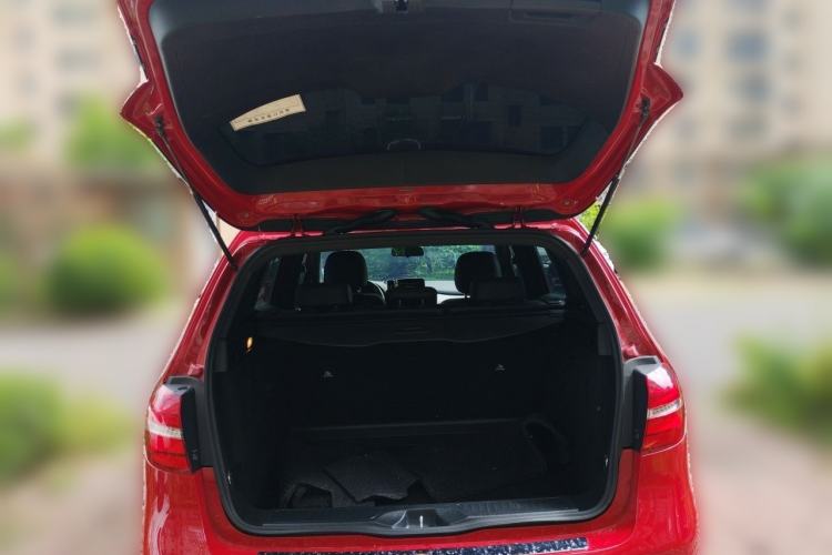 Used Mercedes-Benz B-Class 2015 B 200 Fashion Model Trunk