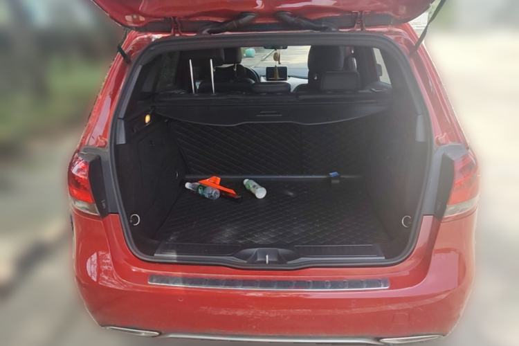 Used Mercedes-Benz B-Class 2015 B 200 Sport Edition Trunk