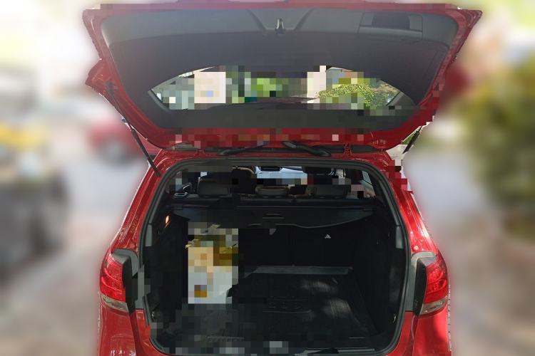 Used Mercedes-Benz B-Class 2015 B 200 Sport Edition Trunk