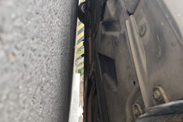 Used Mercedes-Benz B-Class 2015 B 200 Sport Edition Chassis Rear Left
