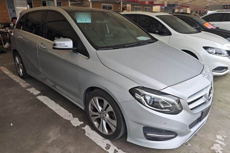 Used Mercedes-Benz B-Class 2015 B 200 Fashion Model Exterior 1